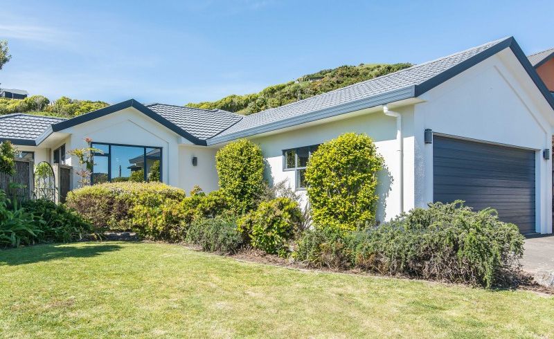  at 39 Kilkelly Close, Tawa, Wellington