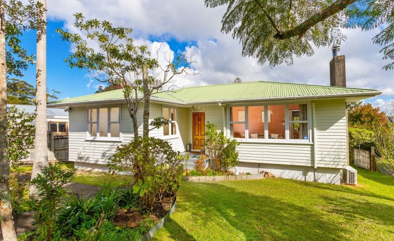  at 38 Esmeralda Avenue, Avondale, Auckland