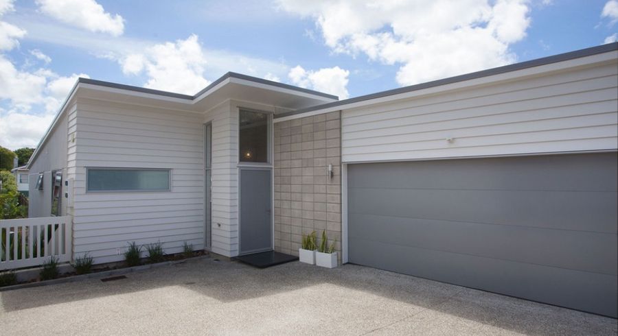  at 58D Wainui AV, Point Chevalier, Auckland