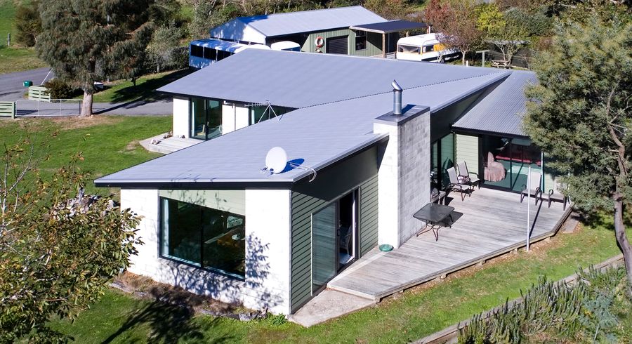  at 164 Wakamarina Road, Canvastown