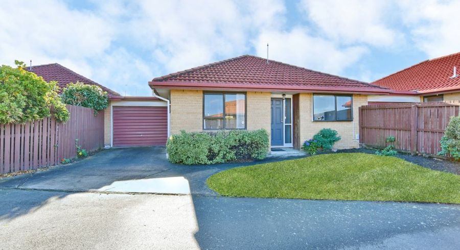  at 2/11 Dumfries Drive, Hei Hei, Christchurch