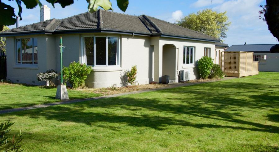  at 576 Herbert Street, Waverley, Invercargill