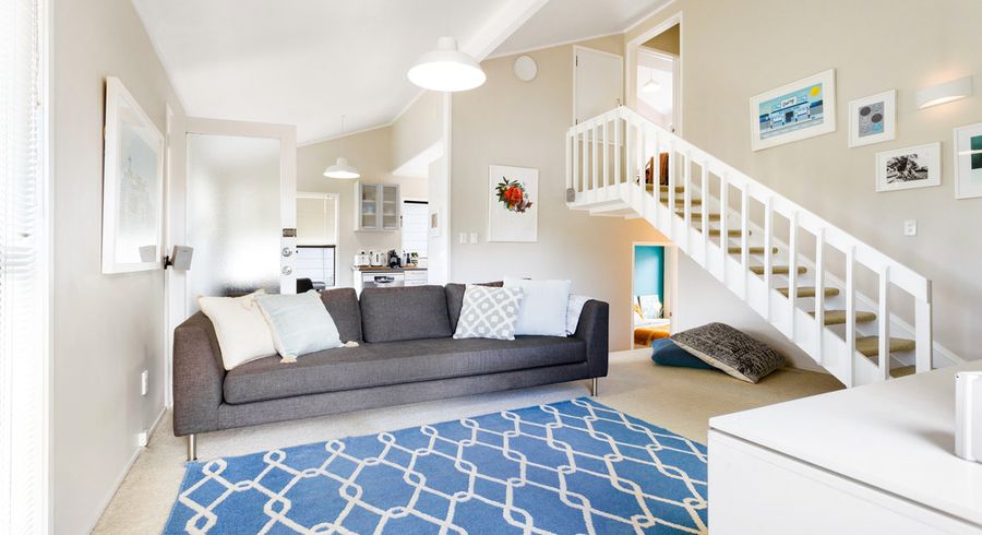  at 1/5 Morriggia Place, Bayview, Auckland