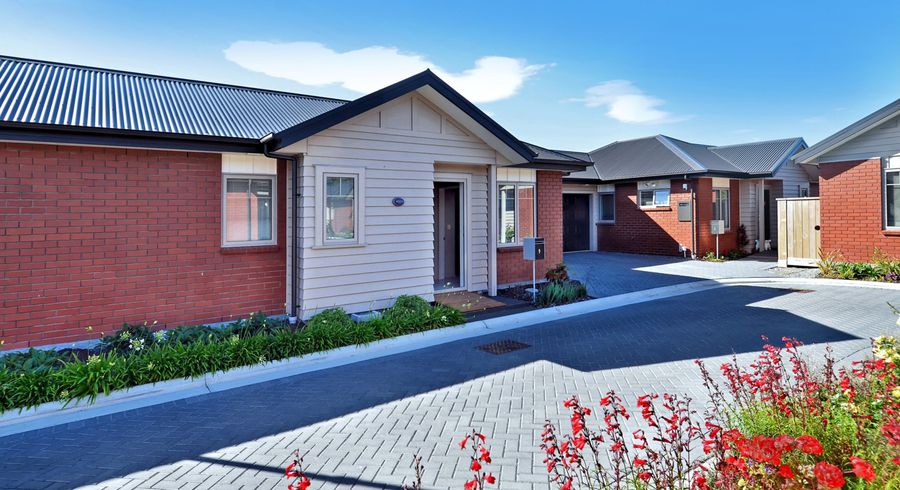  at 9 Streamside Court, Woolston, Christchurch