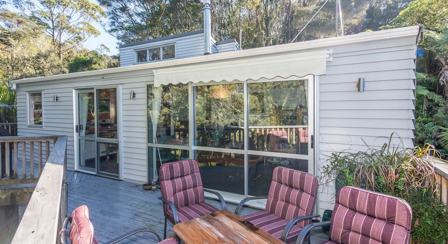 at 693 Huia Road, Parau, Auckland