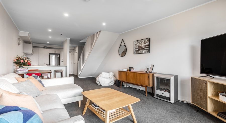  at 16/1 Akiraho Street, Mount Eden, Auckland