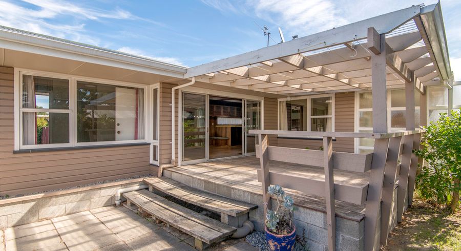  at 52 Cavendish Road, Casebrook, Christchurch