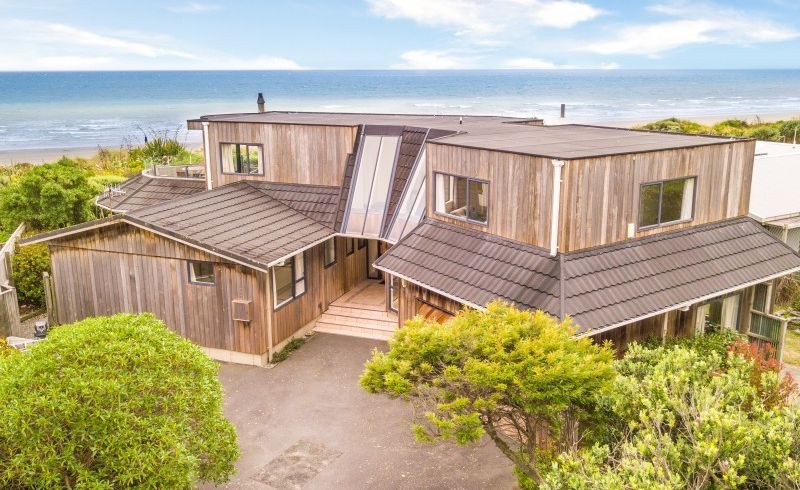  at 17 Oratia Street, Waikanae Beach, Waikanae