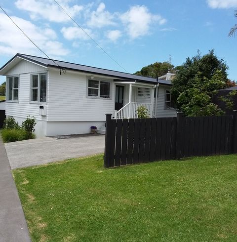 at 44 Okura River Road, Albany