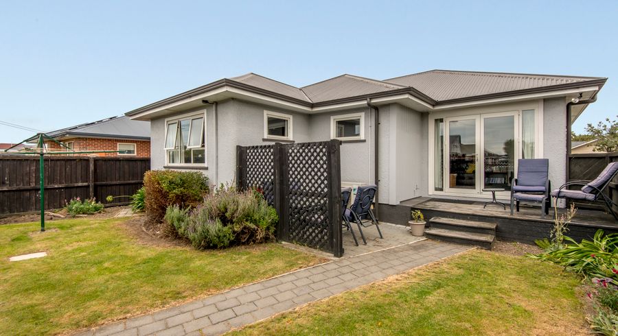  at 1/73 VAGUES ROAD, Northcote, Christchurch