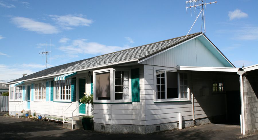  at 16/2 Cambridge Street, Gonville, Whanganui