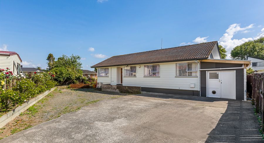  at 12 Avro Place, Mangere, Auckland