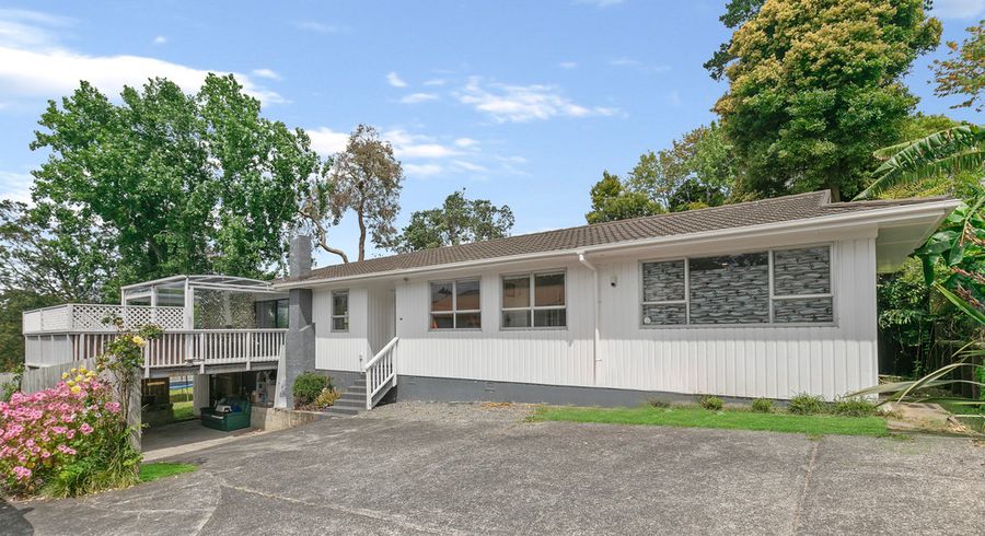  at 1/21 Taurus Crescent, Beach Haven, Auckland