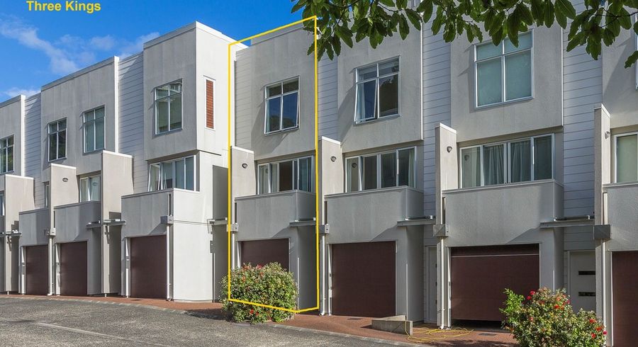 at 8/852 Mount Eden Road, Three Kings, Auckland