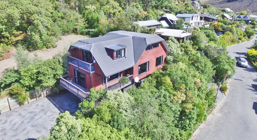 at 140 Sumnervale Drive, Sumner, Christchurch