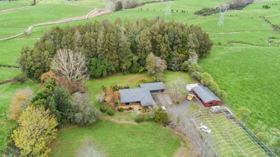  at 402 Papakura-Clevedon Road, Papakura