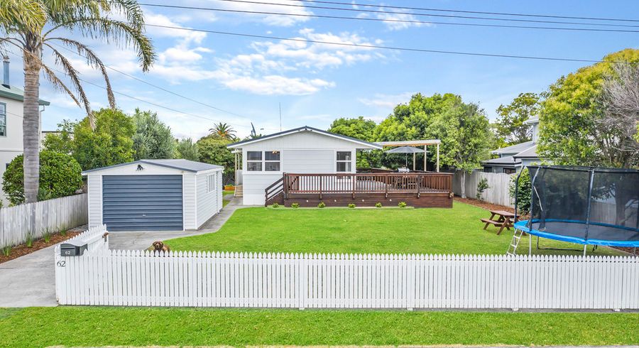  at 62 Bell Road, Beachlands, Auckland