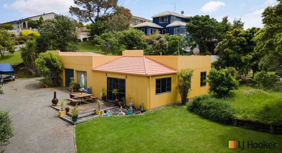  at 25 Pohutukawa Drive, Athenree, Waihi Beach