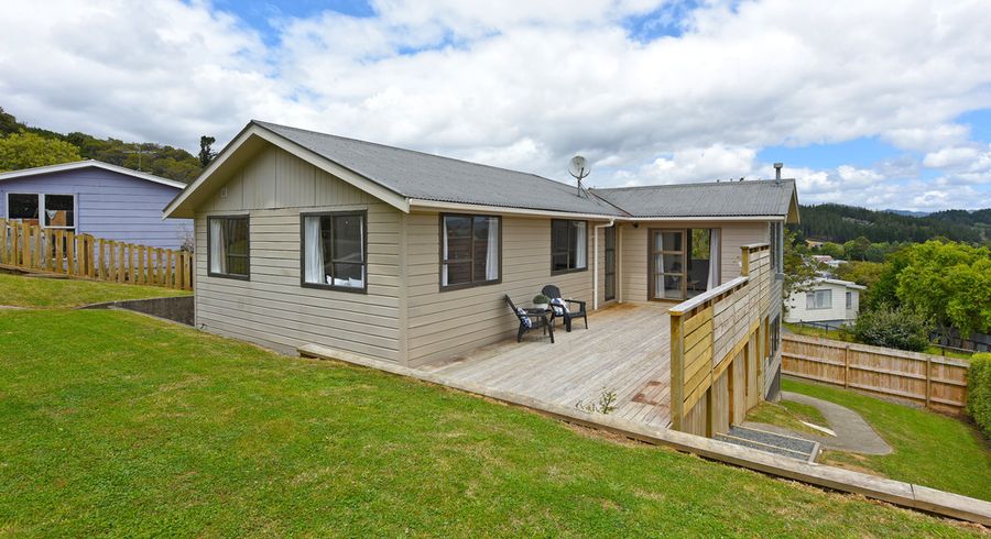  at 7 Snowberry Grove, Timberlea, Upper Hutt