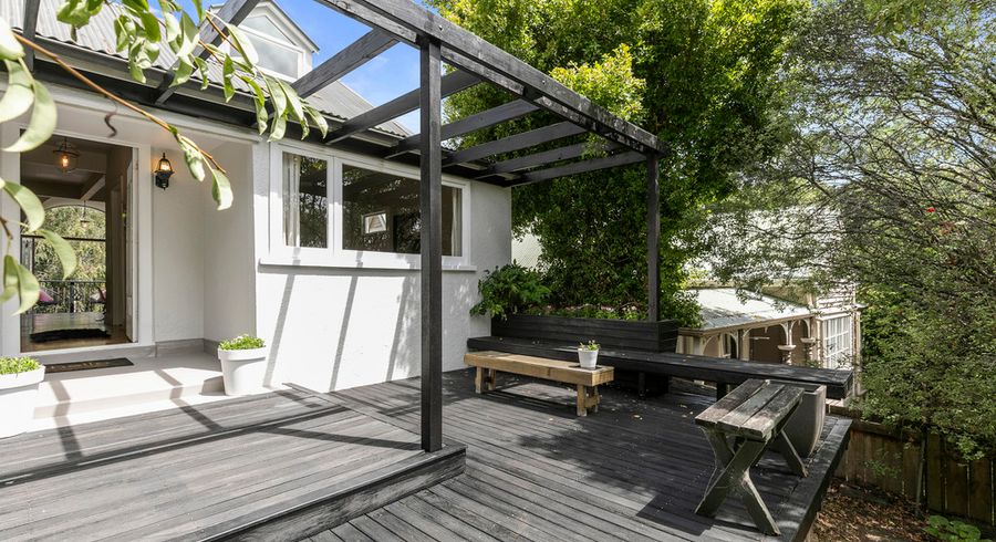  at 4 Ngahere Terrace, Parnell, Auckland