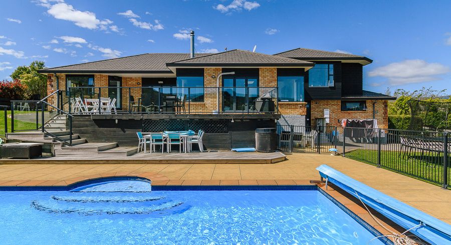  at 67 Kirton Drive, Riverstone Terraces, Upper Hutt