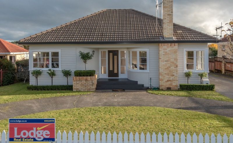  at 17 Grey Street, Hamilton East, Hamilton