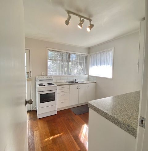  at 2/10 Frank Evans Place, Henderson, Auckland