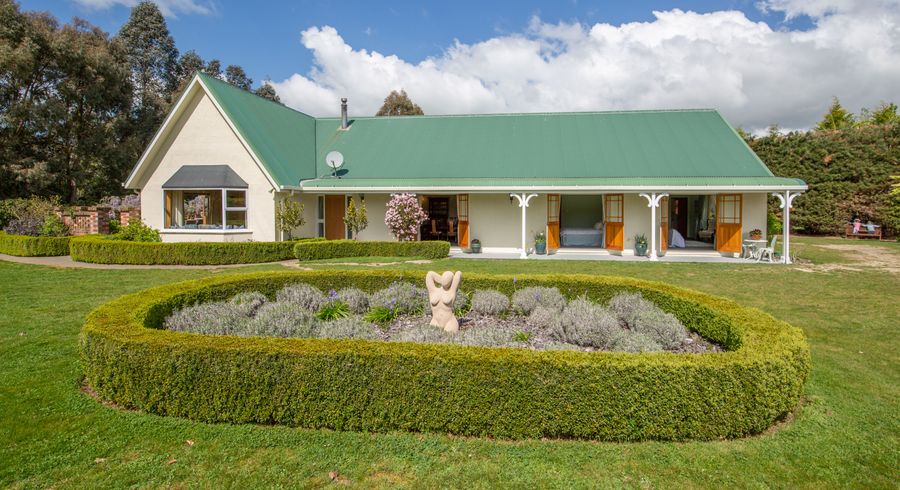  at 12 Manna Place, Christchurch