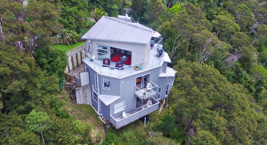  at 96 Victory Road, Laingholm, Auckland