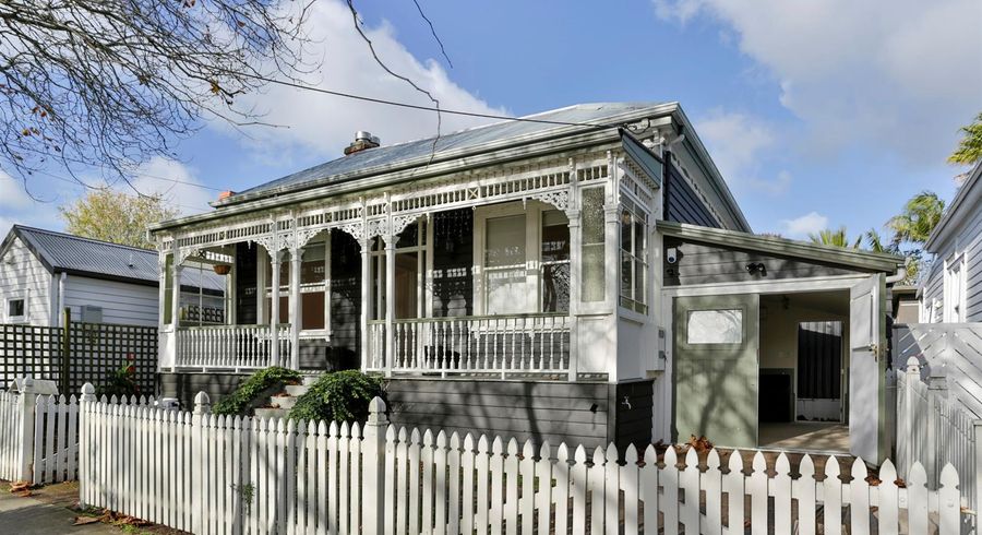  at 2 Castle Street, Grey Lynn, Auckland