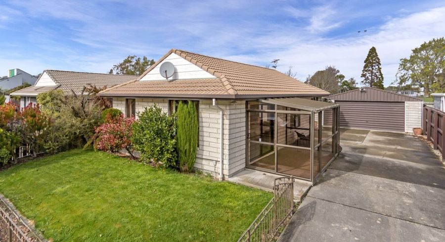  at 1/46 Shannon Place, Belfast, Christchurch
