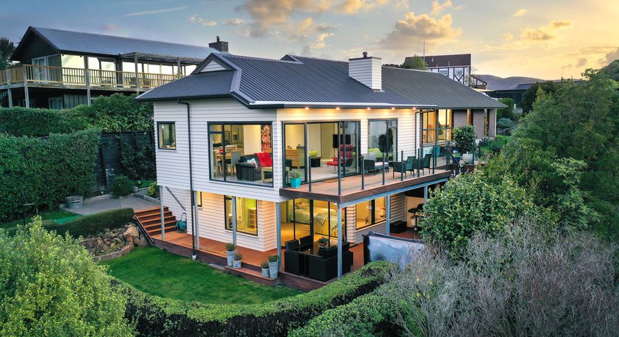  at 69 Cannon Hill Crescent, Mount Pleasant, Christchurch