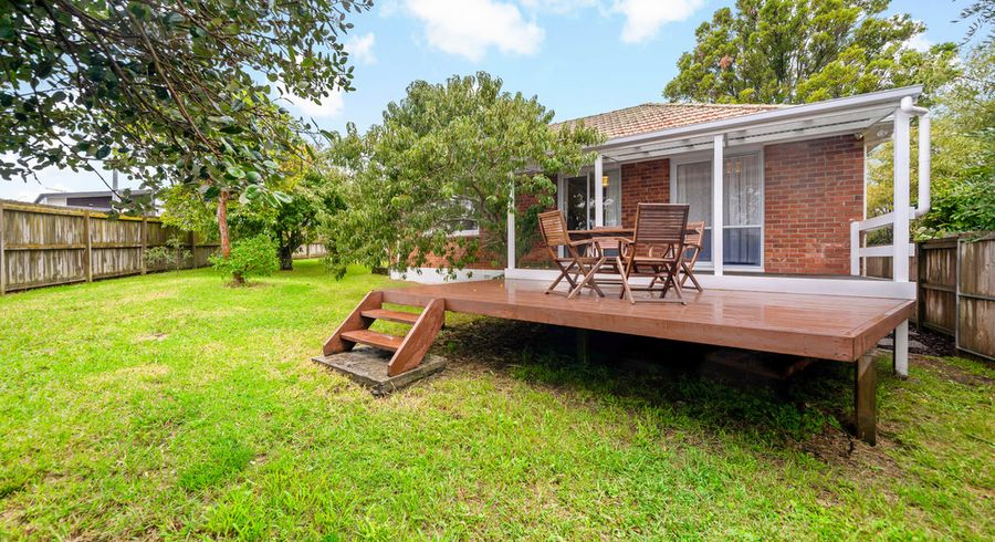  at 11A Torrington Crescent, Glen Innes, Auckland