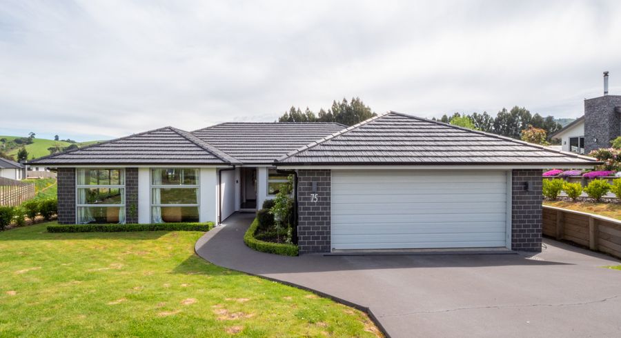  at 75 Grandvista Drive, Green Island, Dunedin
