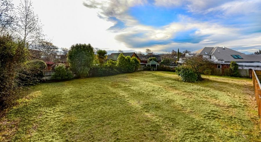  at 10 Thoresby Mews, Avonhead, Christchurch