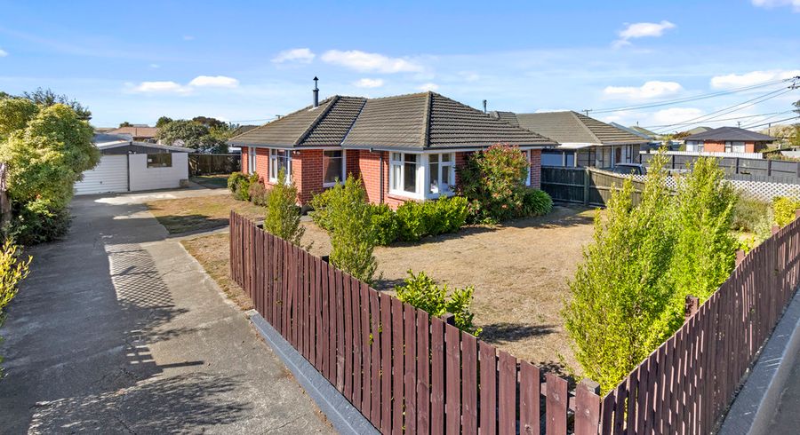  at 221 Shortland Street, Aranui, Christchurch