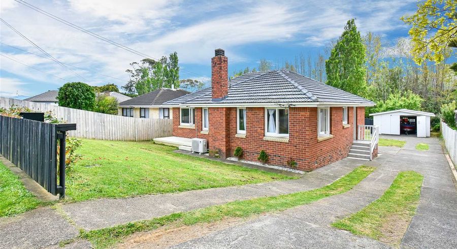 at 69 Blake Road, Mangere East, Auckland