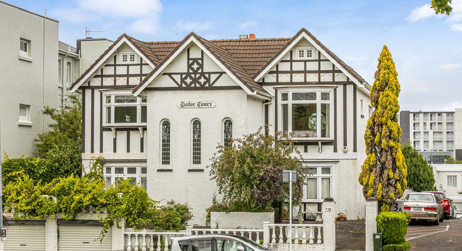  at 4/0 Carlton Gore Road, Newmarket, Auckland