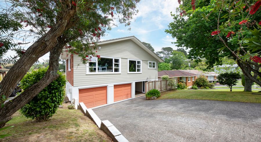  at 44 Bel Air Drive, Hillsborough, Auckland