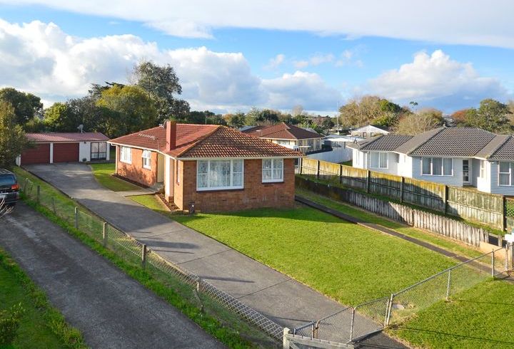  at 24 Caravelle Close, Mangere, Auckland