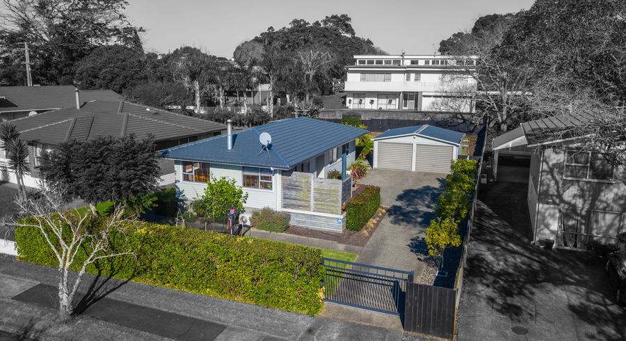  at 6 Waterlea Avenue, Mangere Bridge, Auckland