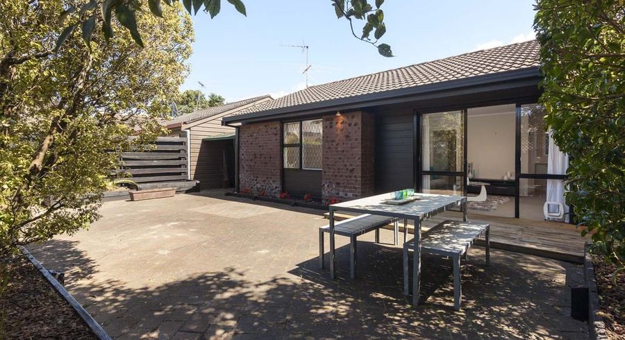  at 5 Pohutukawa Place, Ellerslie, Auckland