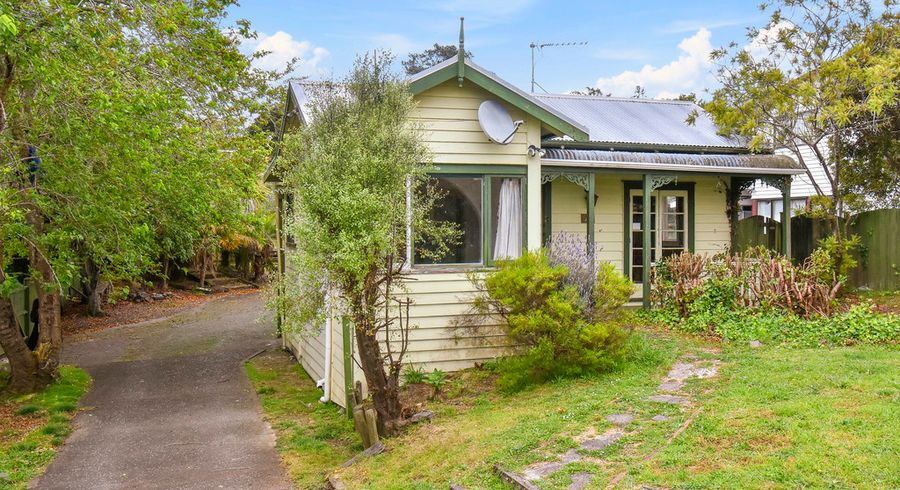  at 29 Terry Street, Blockhouse Bay, Auckland