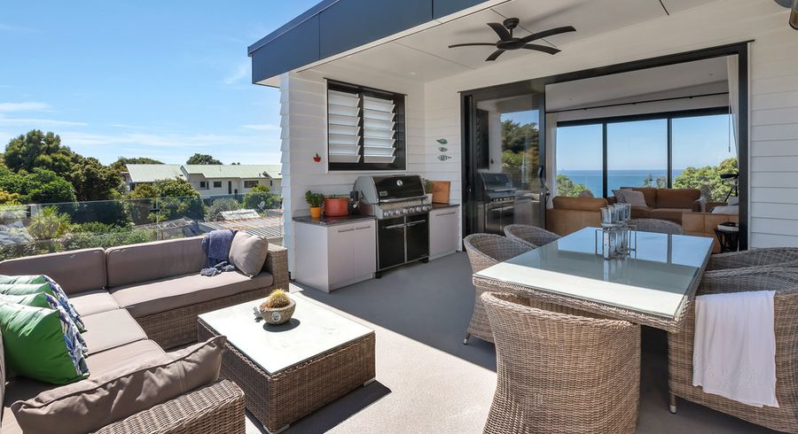  at 15 Dolphin Place, Whangarei