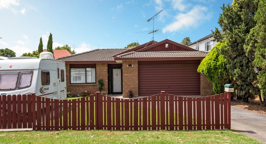 at 2/78 Moore Street, Howick, Auckland