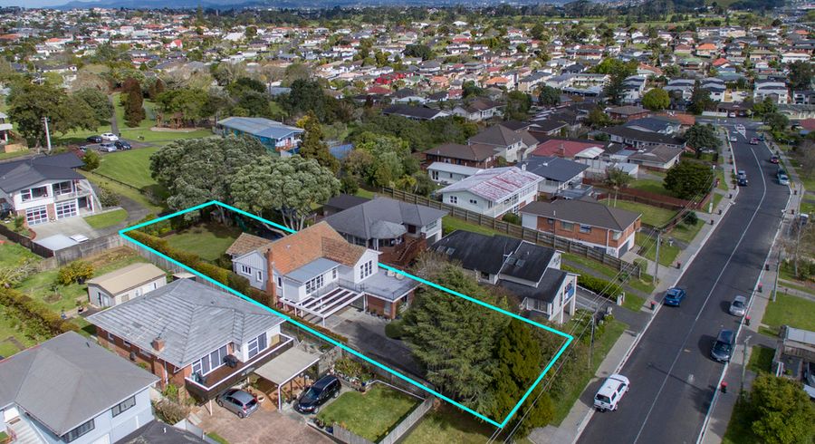  at 26 Littlejohn Street, Hillsborough, Auckland