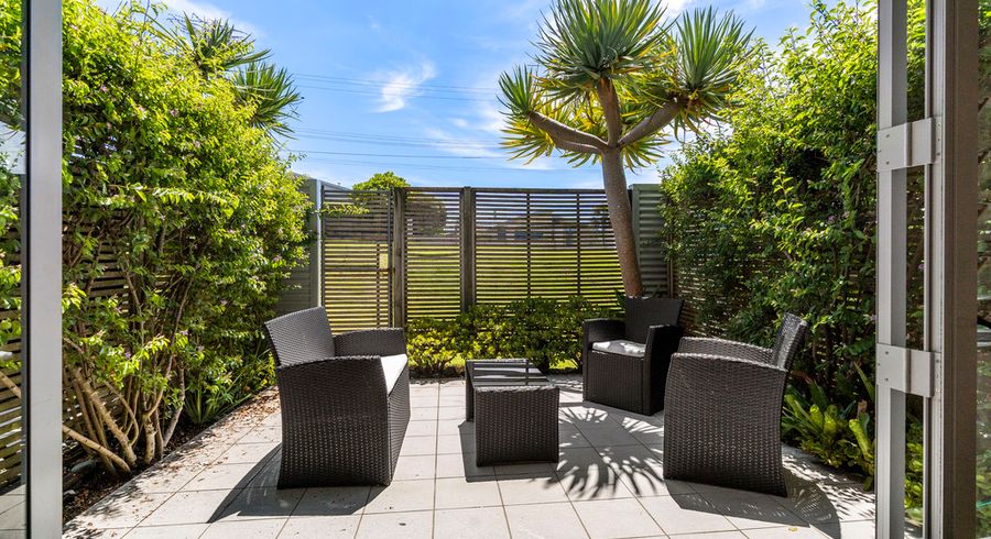  at 4/136 Ocean View Road, Waiheke Island, Auckland