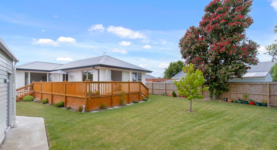  at 5 Seafield Place, South New Brighton, Christchurch
