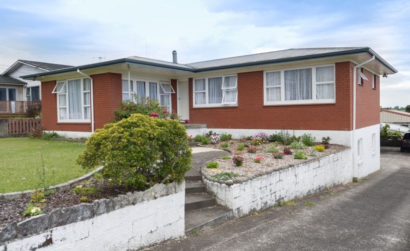 at 8 Hamblyn Crescent, Nawton, Hamilton