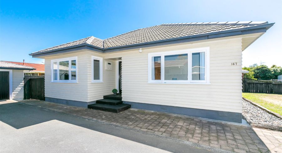  at 167 Clarkin Road, Fairfield, Hamilton